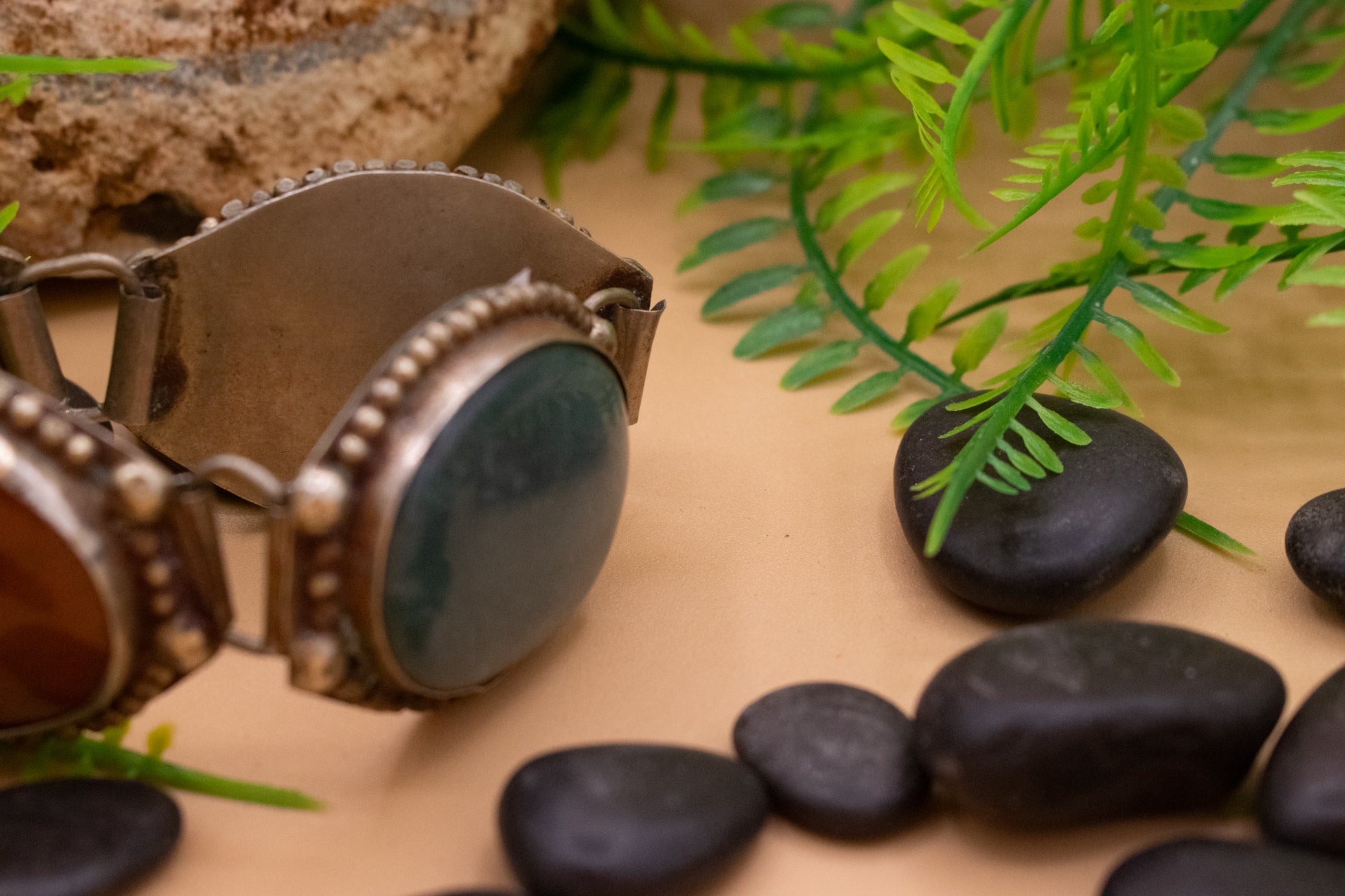 Vintage Silver Bracelet Features Polished Jasper, Agate, Jade and Onyx Stones