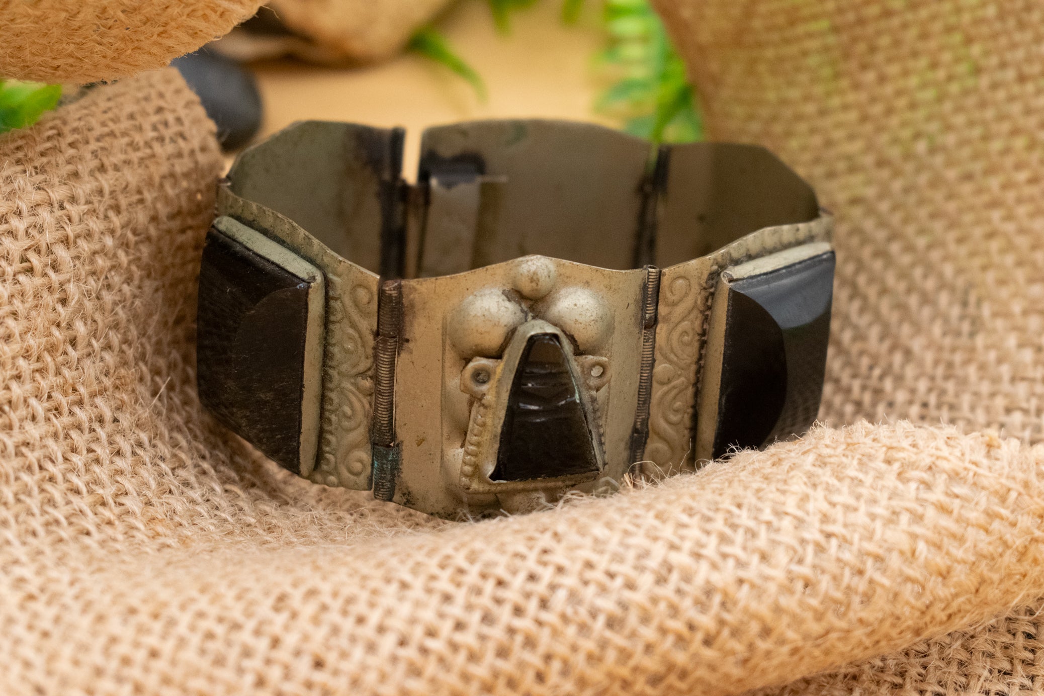 Vintage 70s Sterling Silver Hecho Mexico Aztec Mask Onyx Carved Panel Bracelet