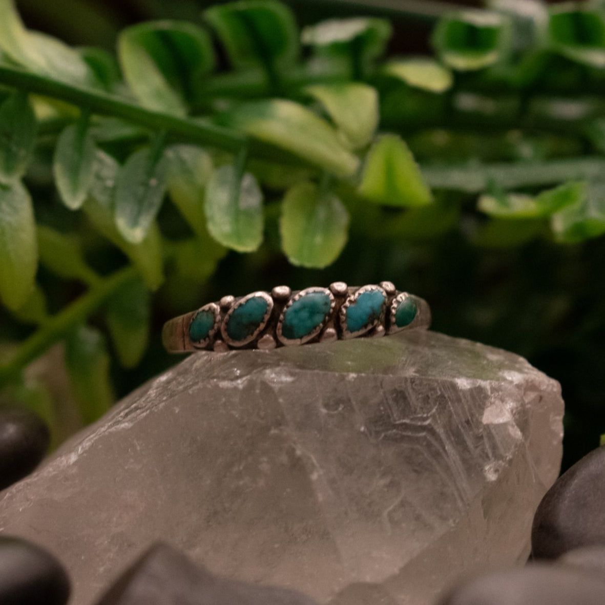 Vintage Navajo Turquoise Gemstone Ring Size 9