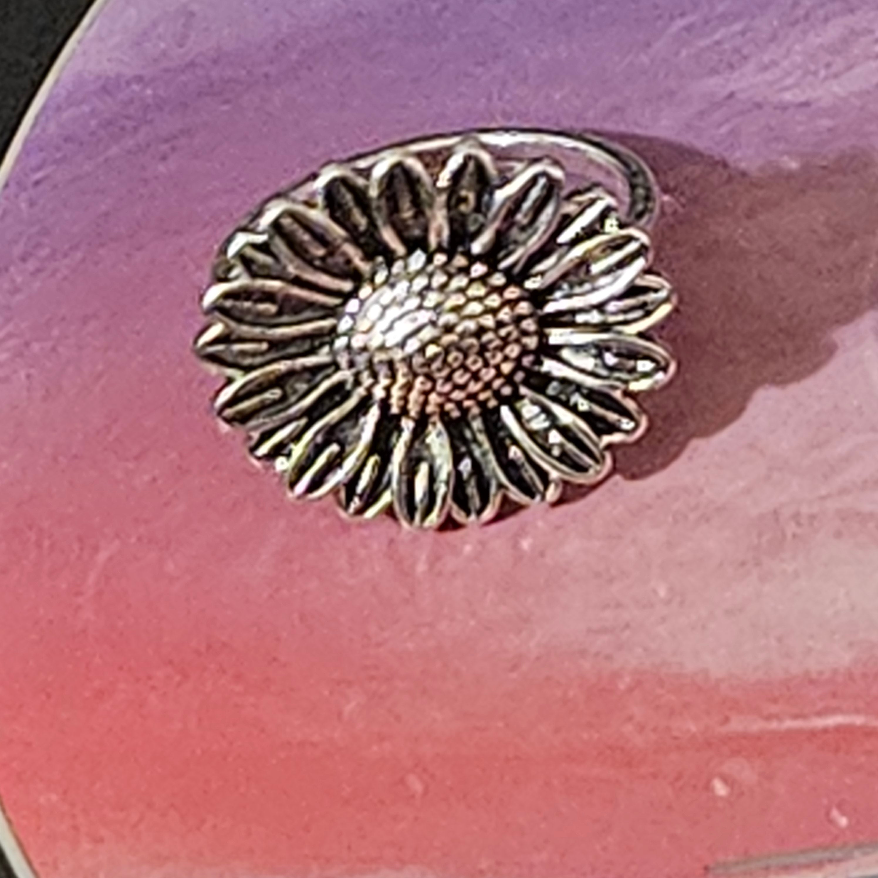 Sunflower Silver Alloy Plated Ring Size 6