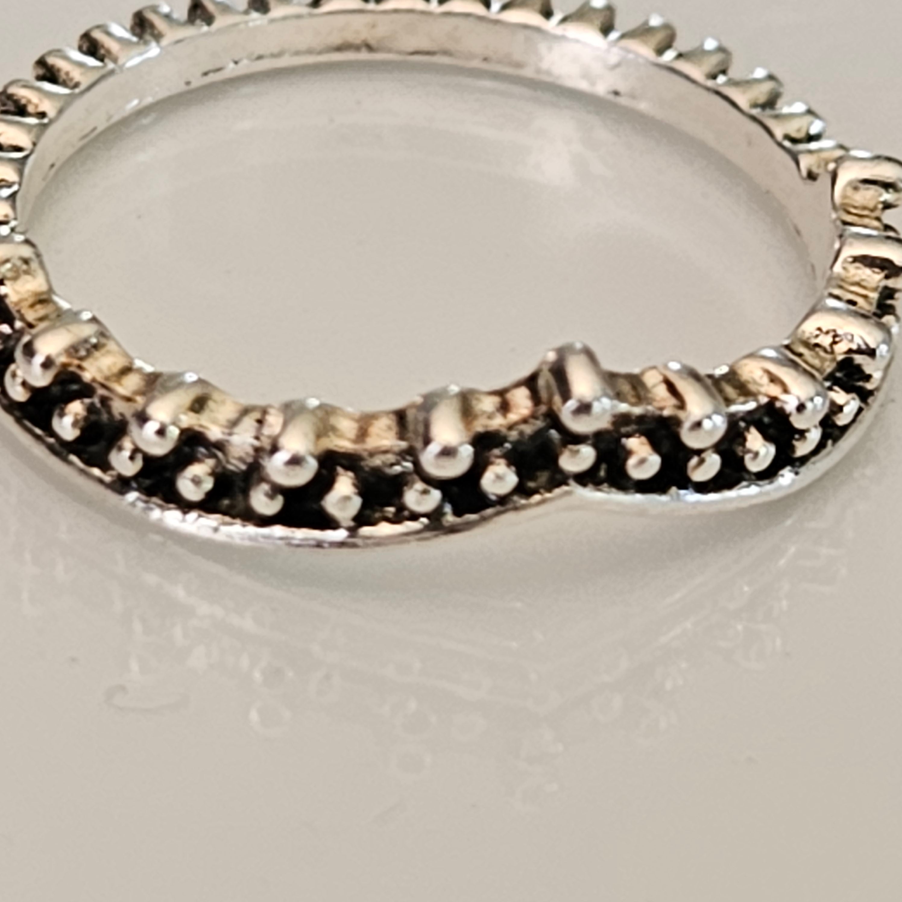 Tiara Design Alloy Plated Silver Ring Size 7