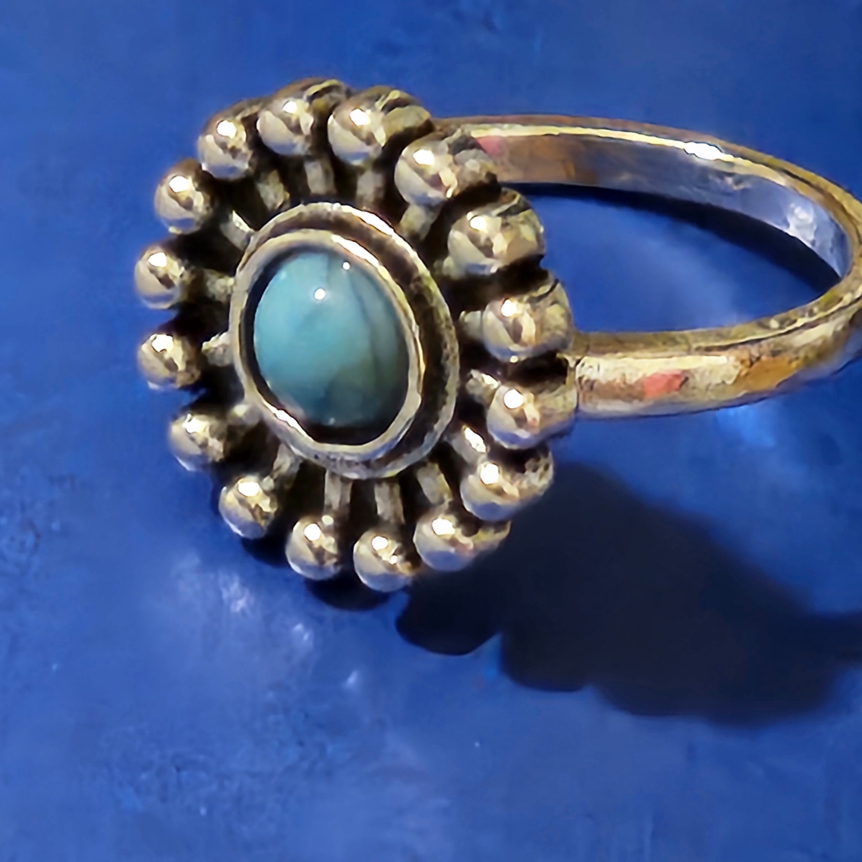 Faux Turquoise Alloy Plated Silver Flower Ring Size 6.5