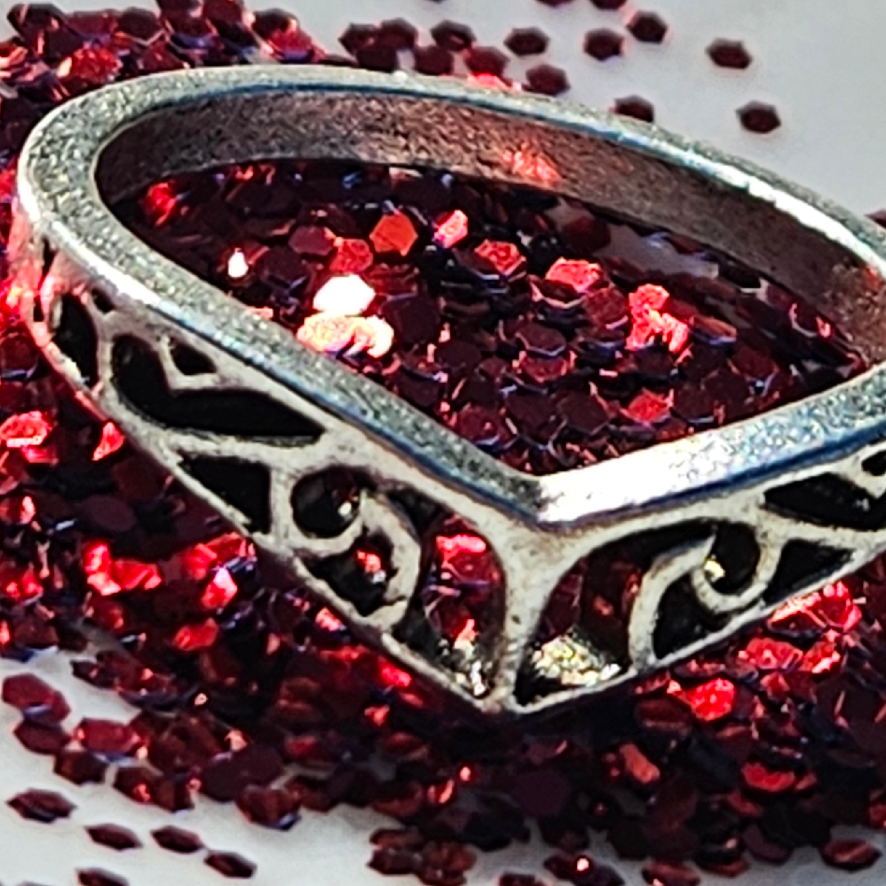 Shiny Alloy Plated Silver Tiara Ring Size 7
