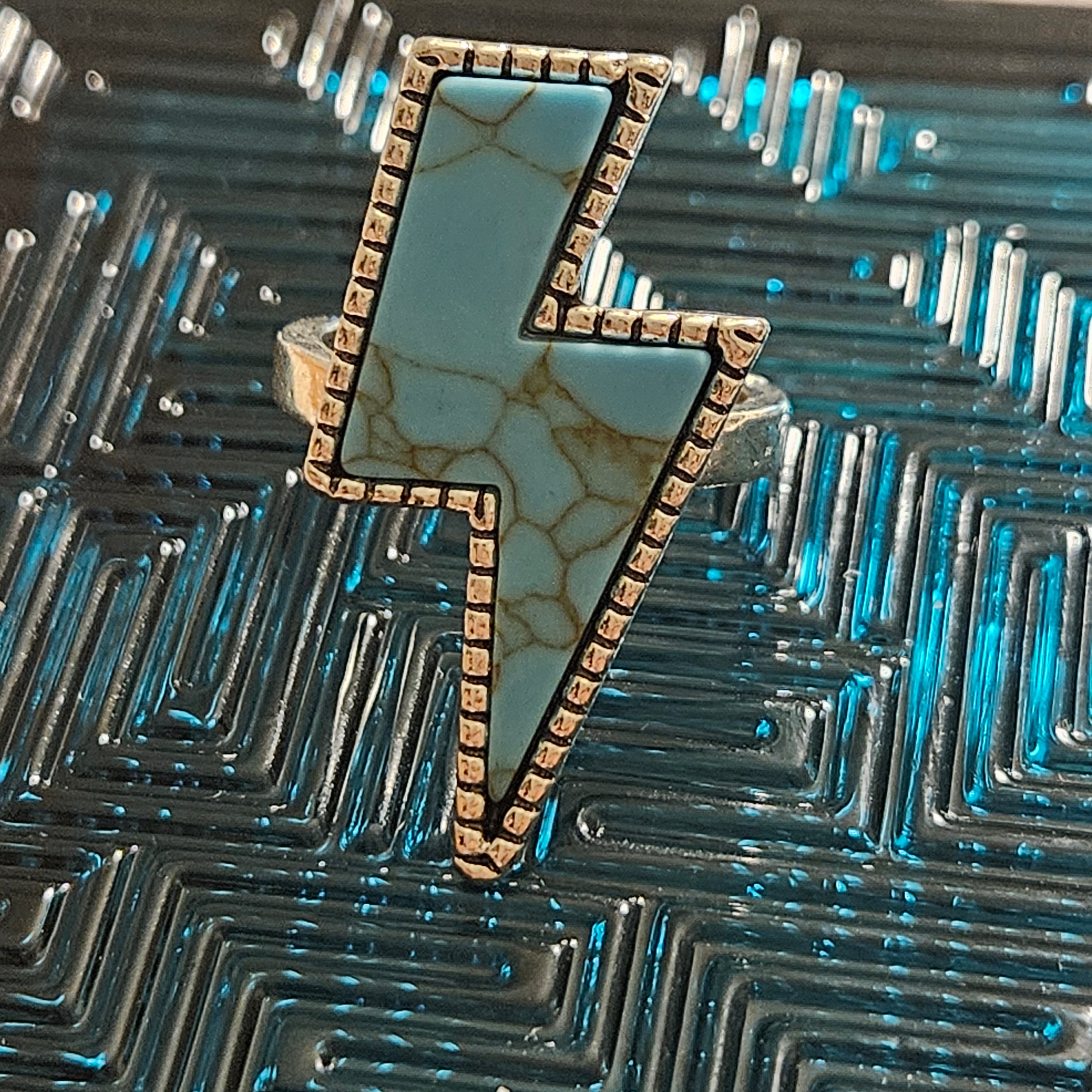 Faux Turquoise Lighting Bolt Alloy Silver Plated Ring Size 7