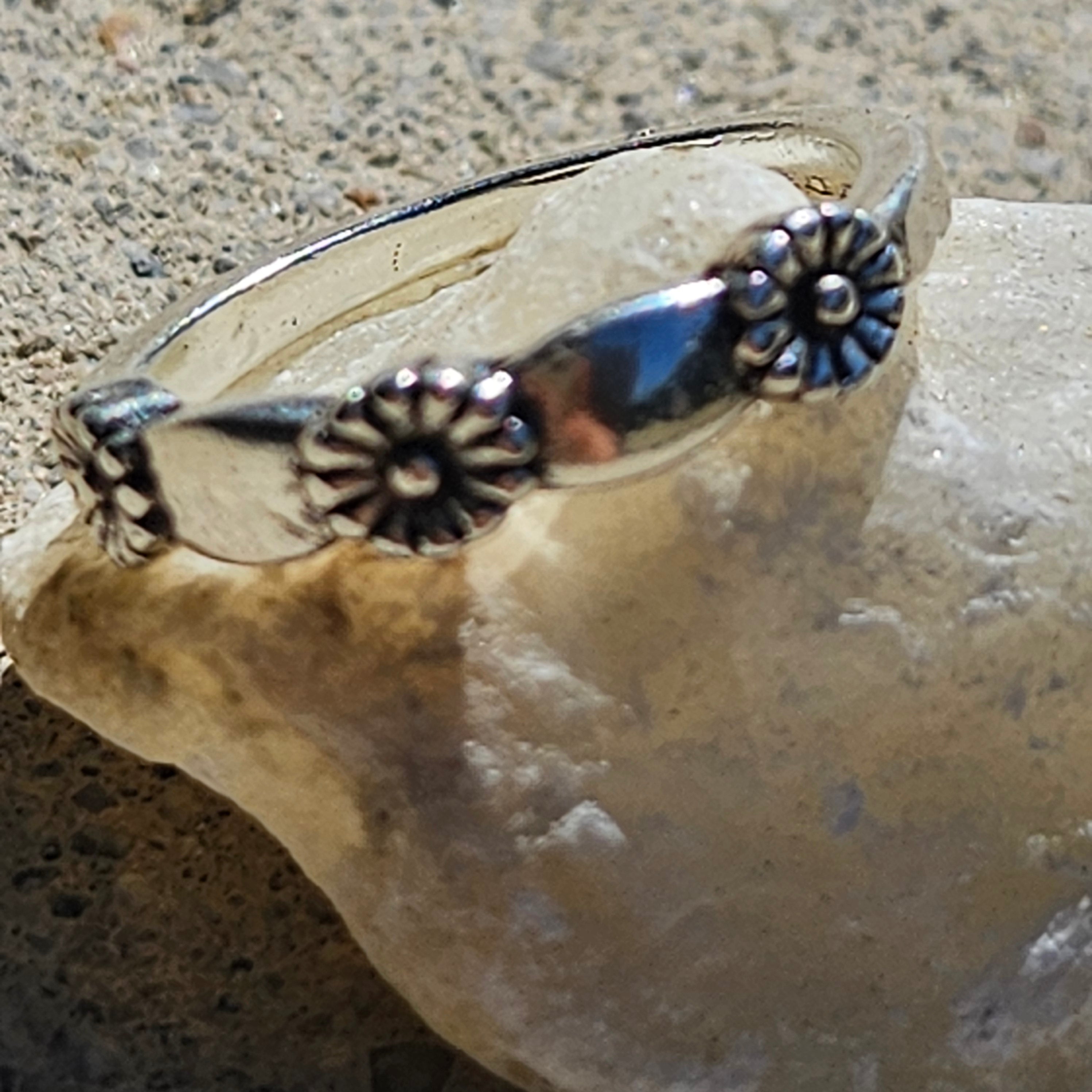 Silver Flowers Ring 6.5