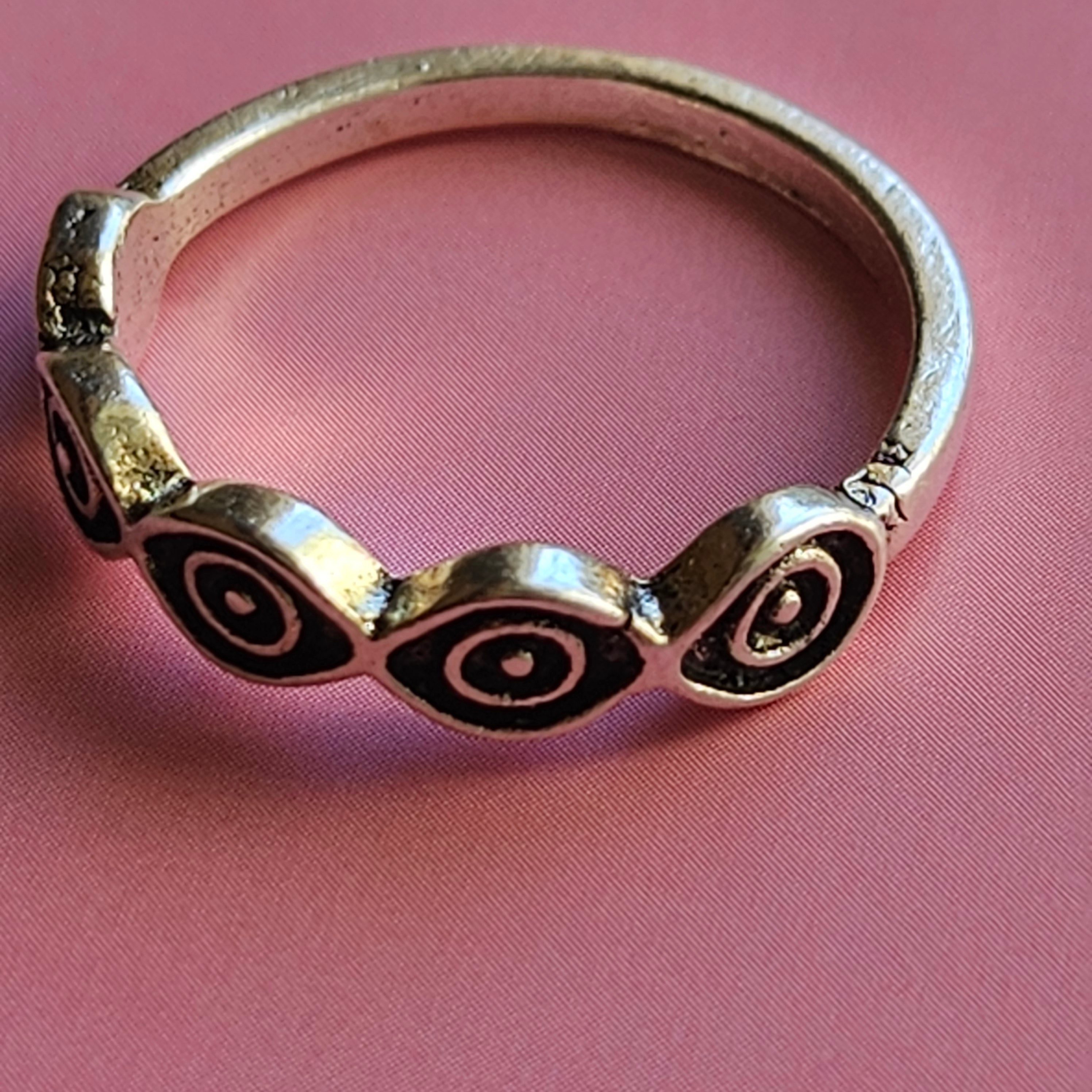 Alloy Plated Silver Evil Eye Ring Size 6.5