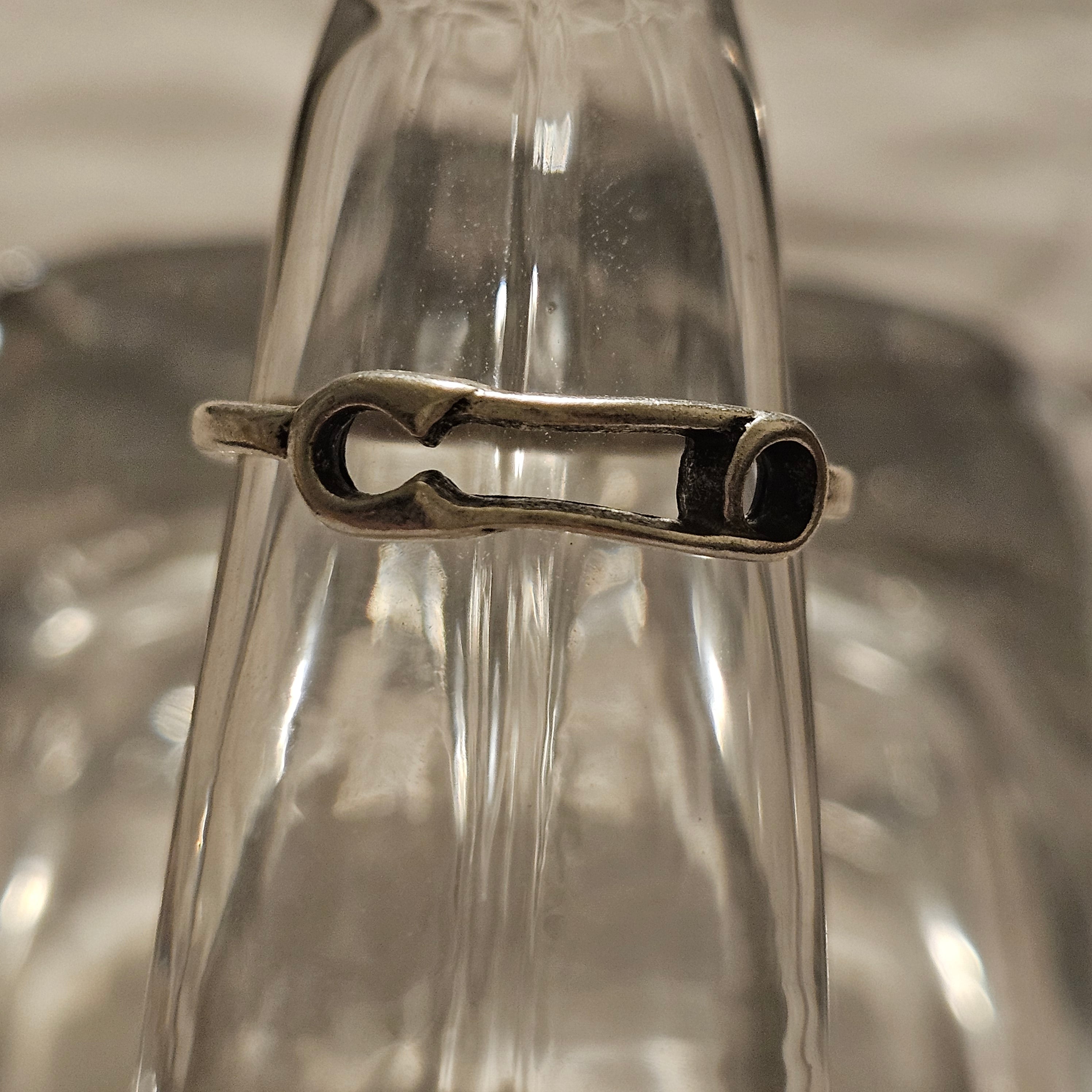 Safety Pin Alloy Plated Silver Ring Size 6